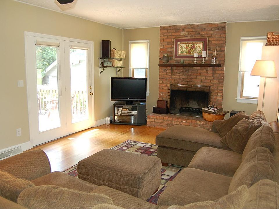 Family room addition