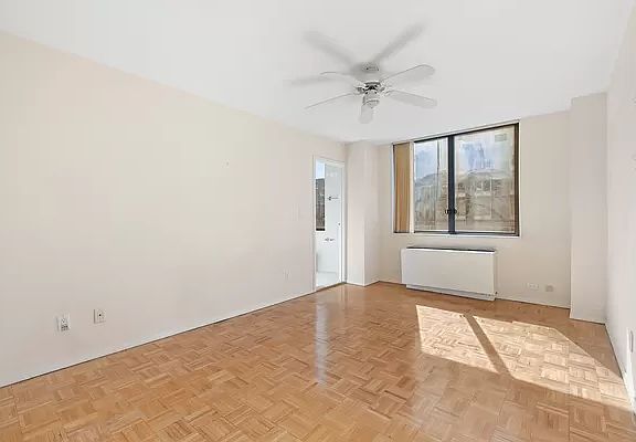5th image of 300 E 54th St #19DE