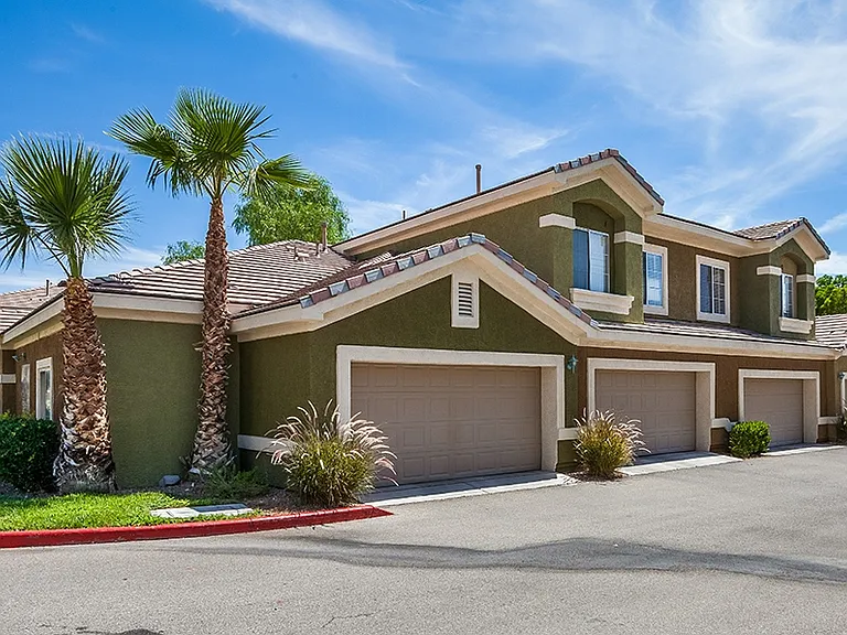 Red Rock Villas — Photo 18