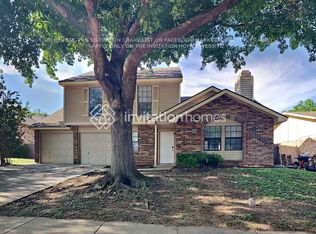 3120 Woodlark Dr, Fort Worth, TX 76123