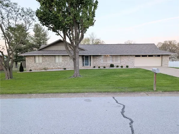 105 Wren St, Harrison, AR 72601