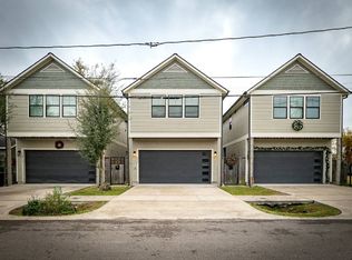 210 E 32nd St, Houston, TX 77018