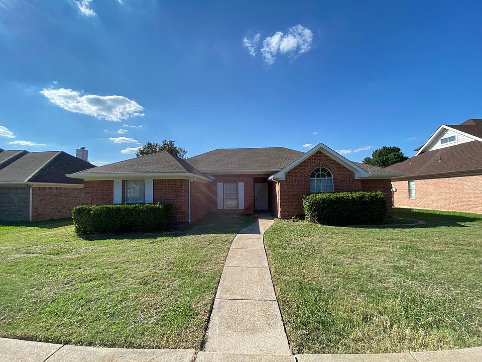 1st image of 1717 Pecan View Dr