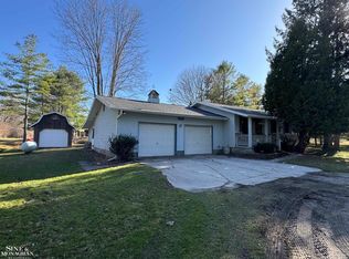 7609 Rynn Rd, Avoca, MI 48006