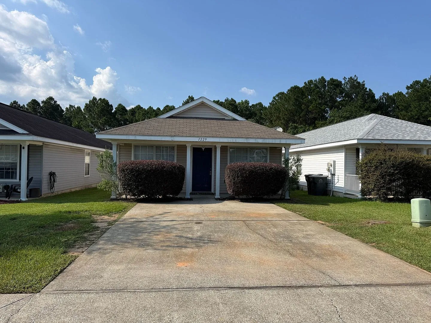 Pensacola - Springfield - 3 bedroom, 2 bathroom — Photo 1