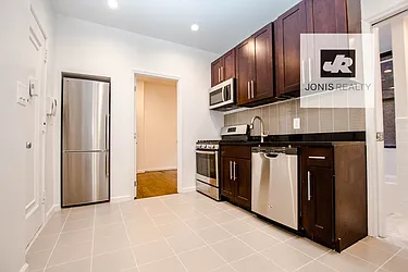 Rented by Jonis Realty