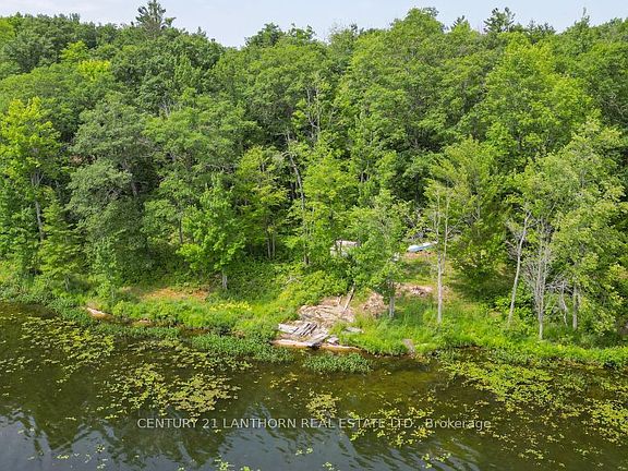 3rd image of 656 BA Yarrow Ln