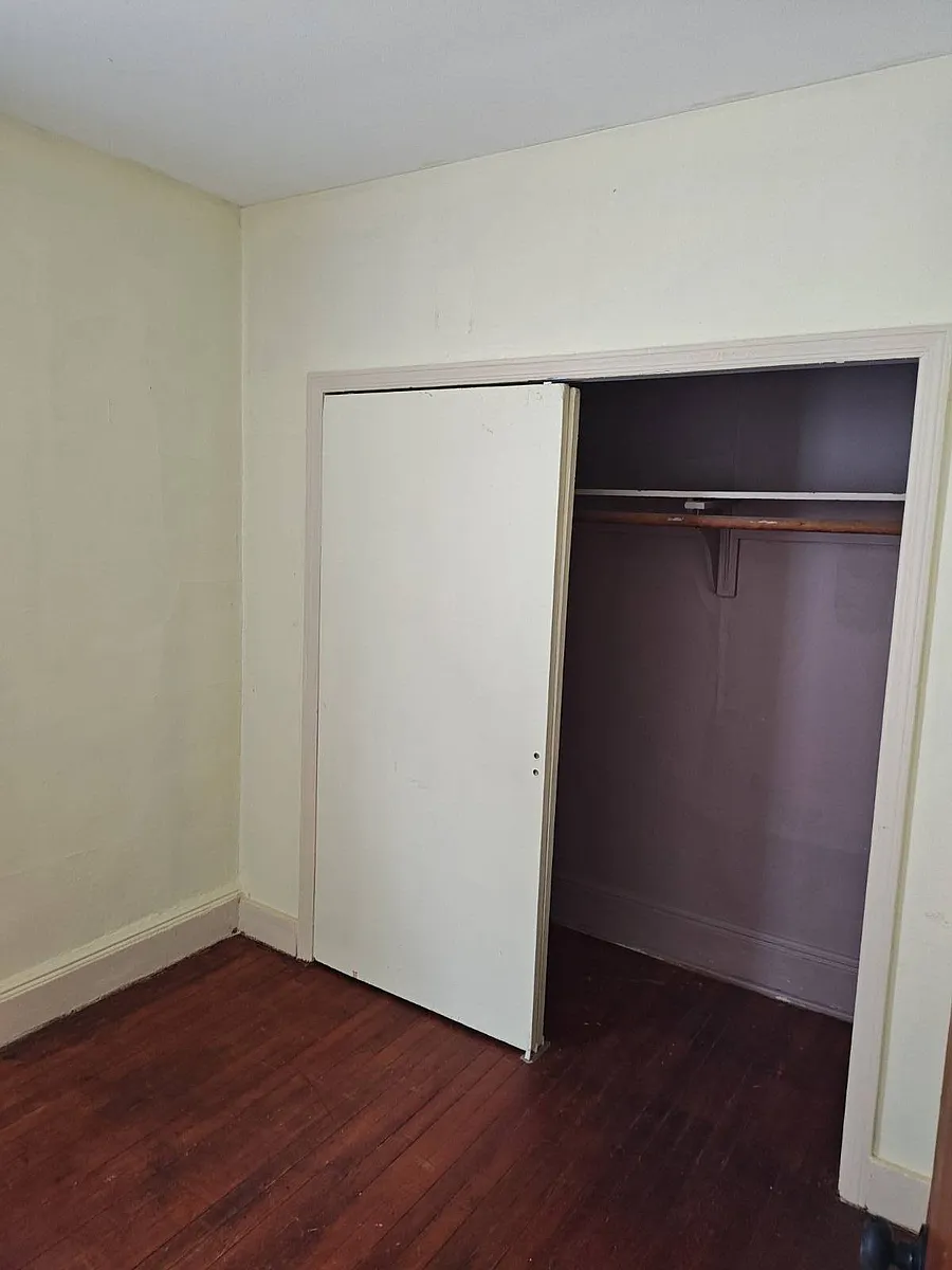 Building Photo - 118 Winter Ave #1