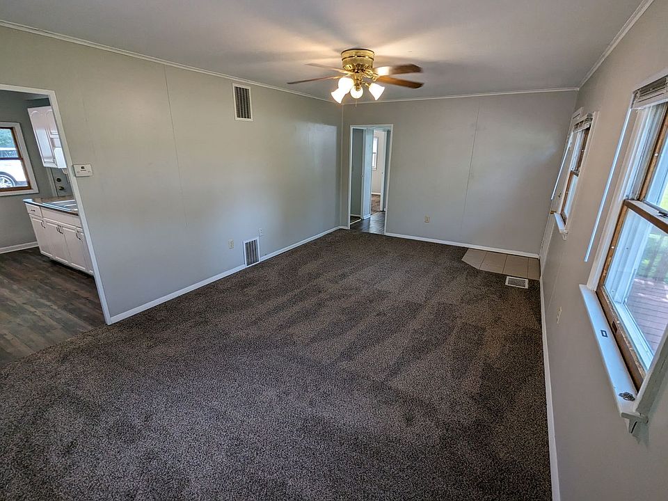 634 Hilliard Rd Elyria, OH, 44035 Apartments for Rent Zillow