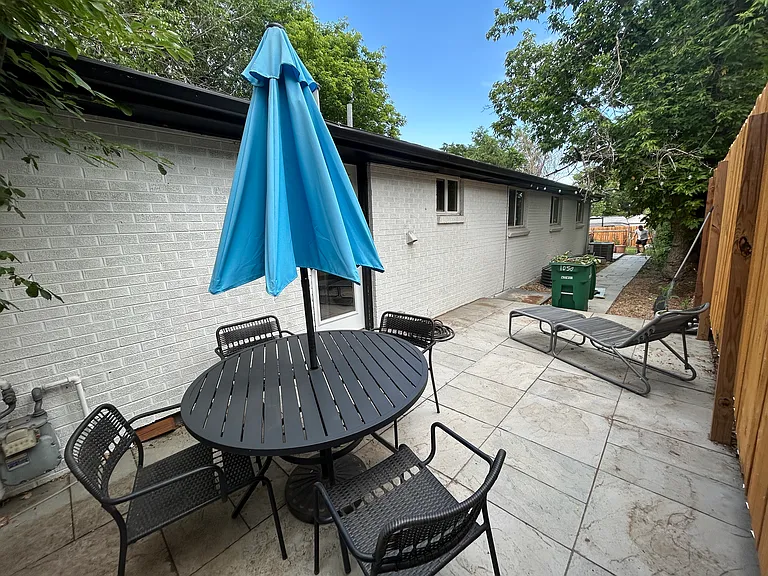 1050 Lowell Blvd — Photo 18