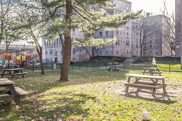 Sold by Queens Real Estate Team | media 17