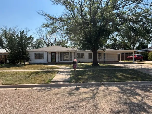 635 S 18th St, Slaton, TX 79364