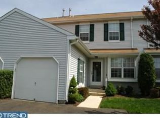 812 Sand Wedge Ct, Warrington, PA 18976