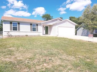 1090 Sleepy Hollow Dr, Troy, MO 63379