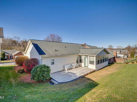 3rd image of 4105 Nickleby Ct
