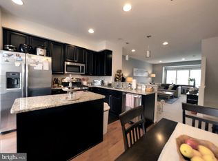 9 Stevens Ct, Somerdale, NJ 08083