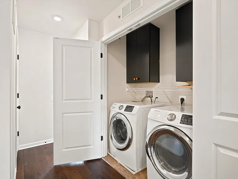 443 Tall Oaks Dr — Photo 14