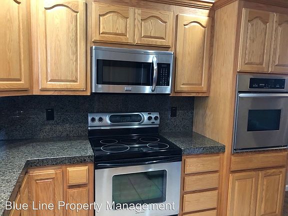 5th image of 1309 Hargrove St