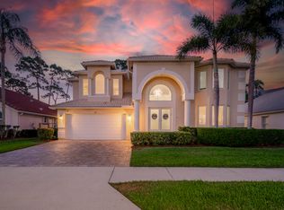 172 Bent Tree Dr, Palm Beach Gardens, FL 33418