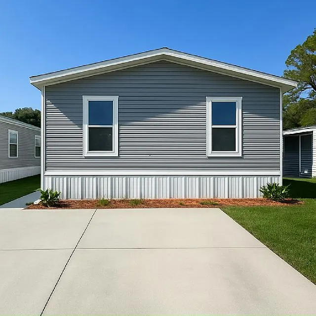 3 bed, 2.0 bath, 1056 sqft, $2,065 — Photo 1