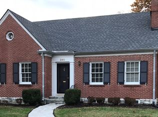 340 Arcadia Park, Lexington, KY 40503