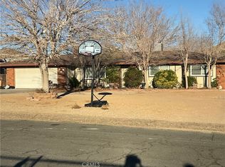 16469 Chippewa Rd, Apple Valley, CA 92307