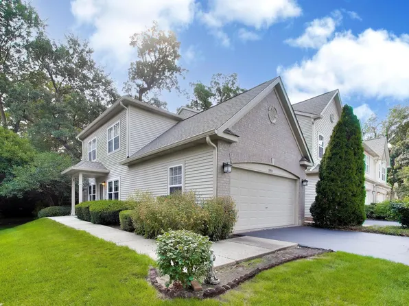 2811 Granite Ct #2811, Crystal Lake, IL 60012