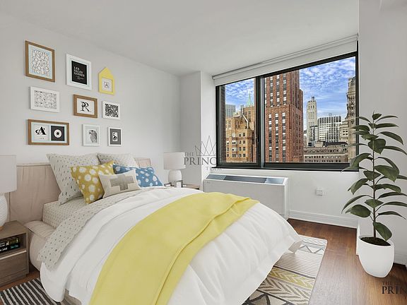 5th image of 30 West St APT 33C