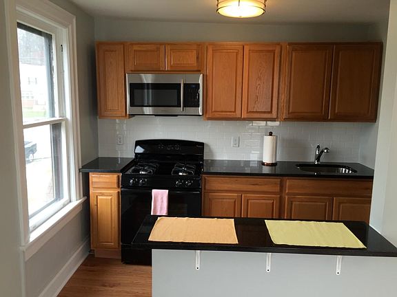 kitchen with pull up bar