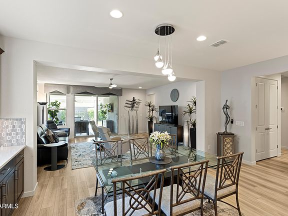3rd image of 21035 N 60TH Terrace