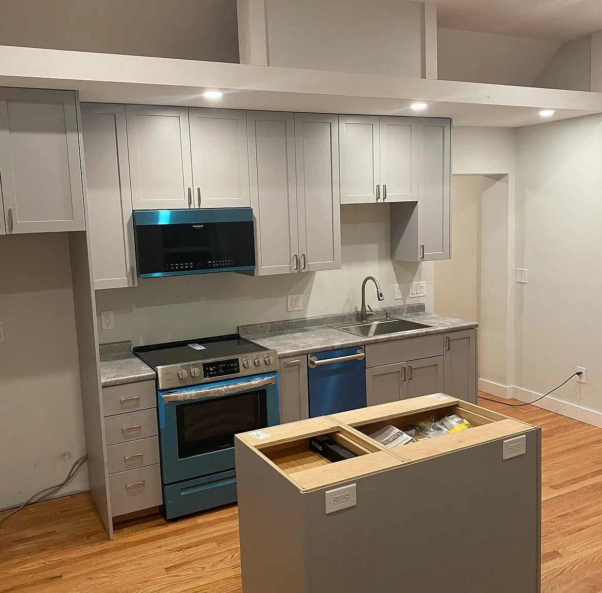 1 bed, $1,600 — Photo 2