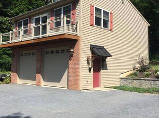 8241 Jonestown Rd, Grantville, PA 17028