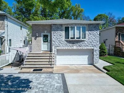 385 Mosely Ave, Staten Island, NY, 10312