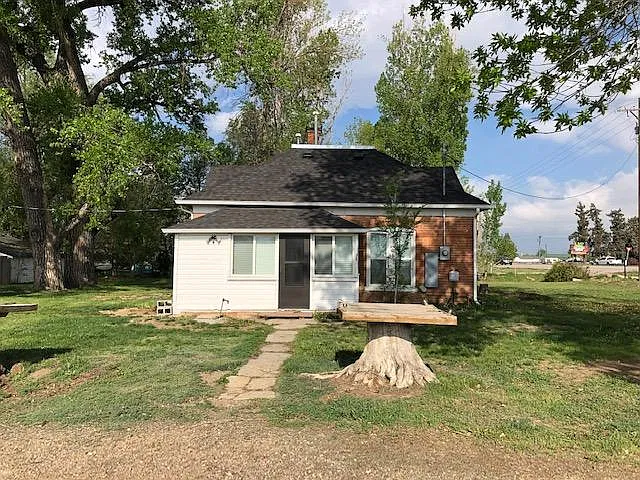 3256 E Eisenhower Blvd