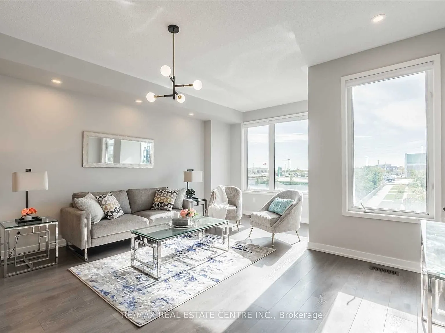 3 bed, $3,400 — Photo 4
