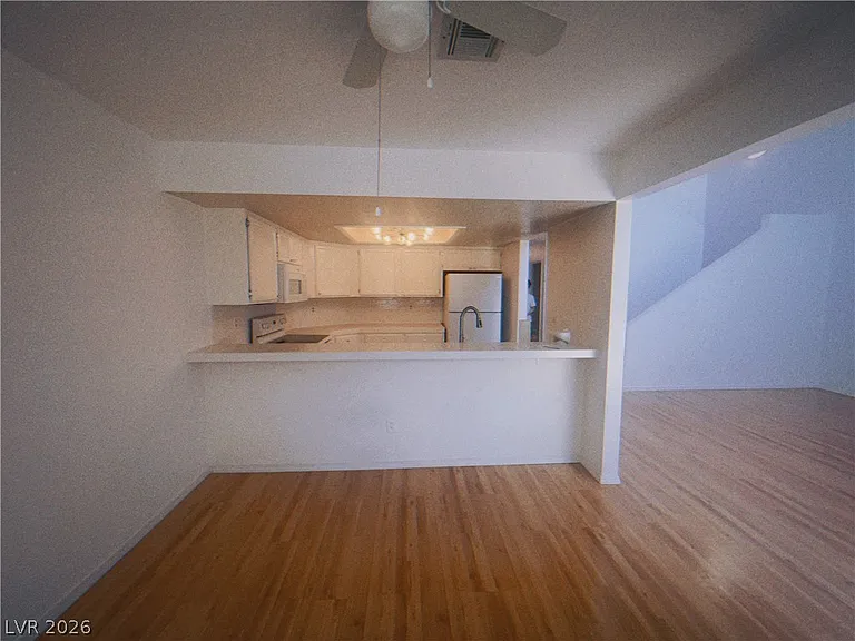 6250 W Flamingo Rd #60 — Photo 6