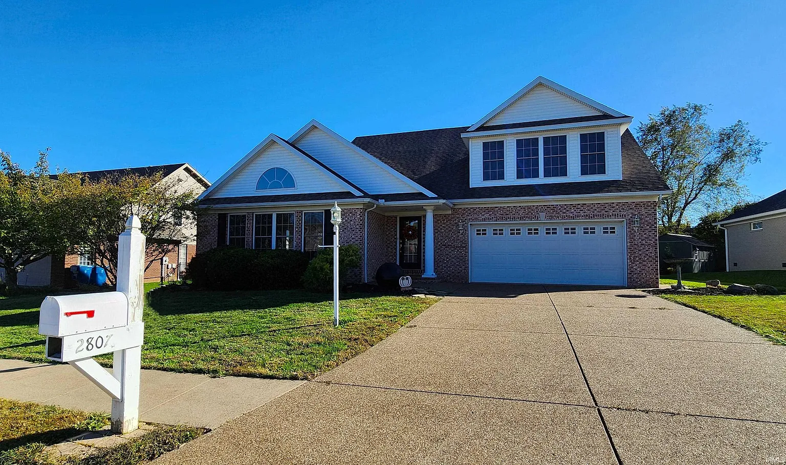 2807 Langston Dr photo 1