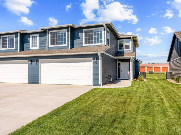 2742 Tim Rogers Ln, Salina, KS 67401