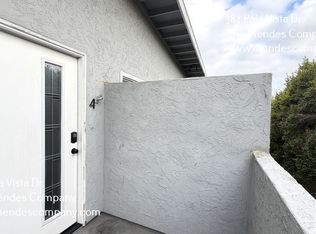 384 Pala Vista Dr APT 4, Vista, CA 92083