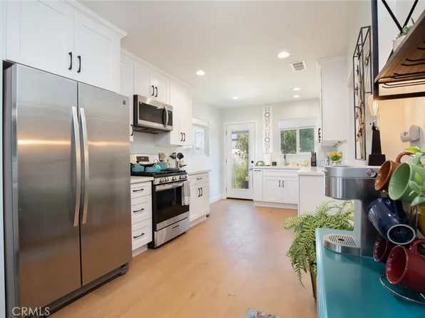 2221 Del Amo Blvd, Torrance, CA 90501