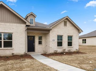 429 Ronnie Dr SE, Hartselle, AL 35640