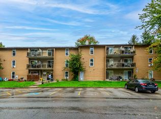 645 Village Green Ave, London, ON N6K 1G6