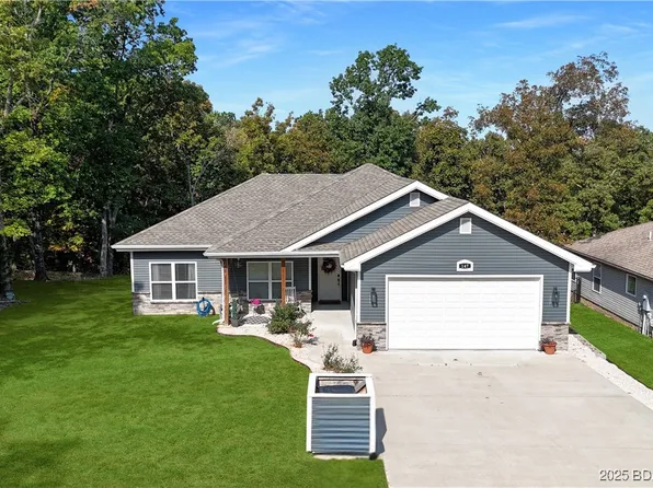 147 Cambridge Dr, Lake Ozark, MO 65049