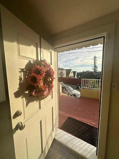 7408 Outlook Ave — Photo 3