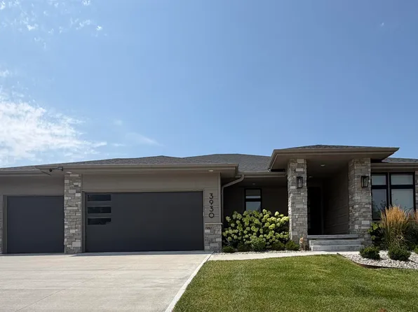 3930 S 213th Ave, Elkhorn, NE 68022