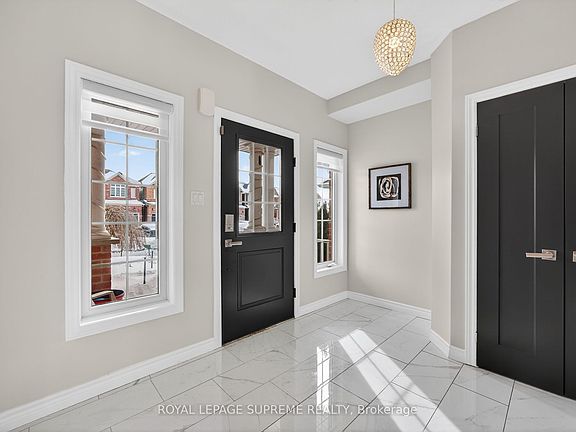 2nd image of 78 Stevenson St