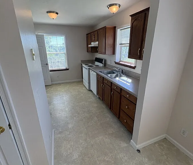 7066 Hat Creek Ln — Photo 6