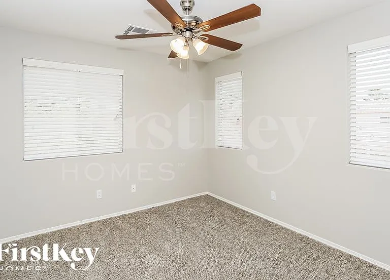 7225 Harbow Ridge Pl — Photo 11