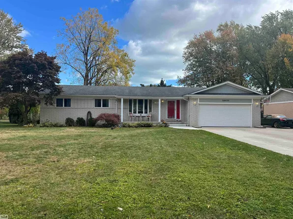 38530 Long St, Harrison Township, MI 48045