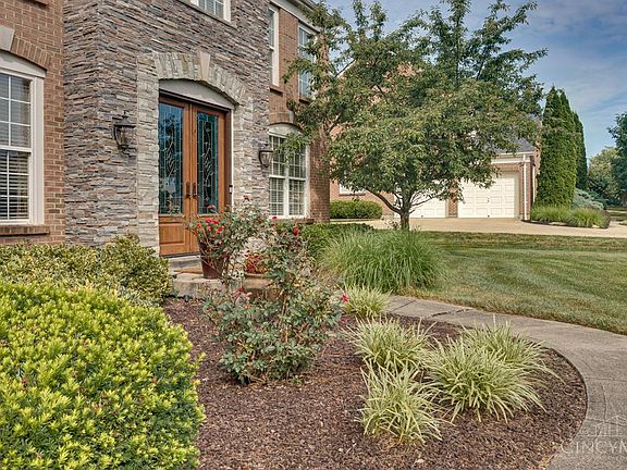 5th image of 4227 English Oaks Ct